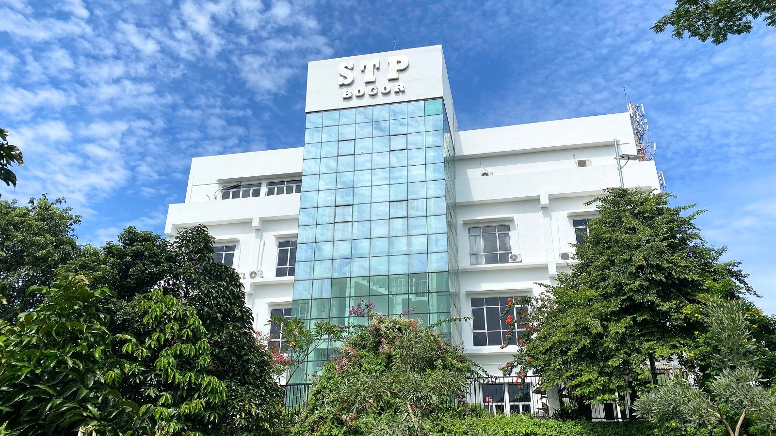 Sekolah Tinggi Pariwisata Bogor campus